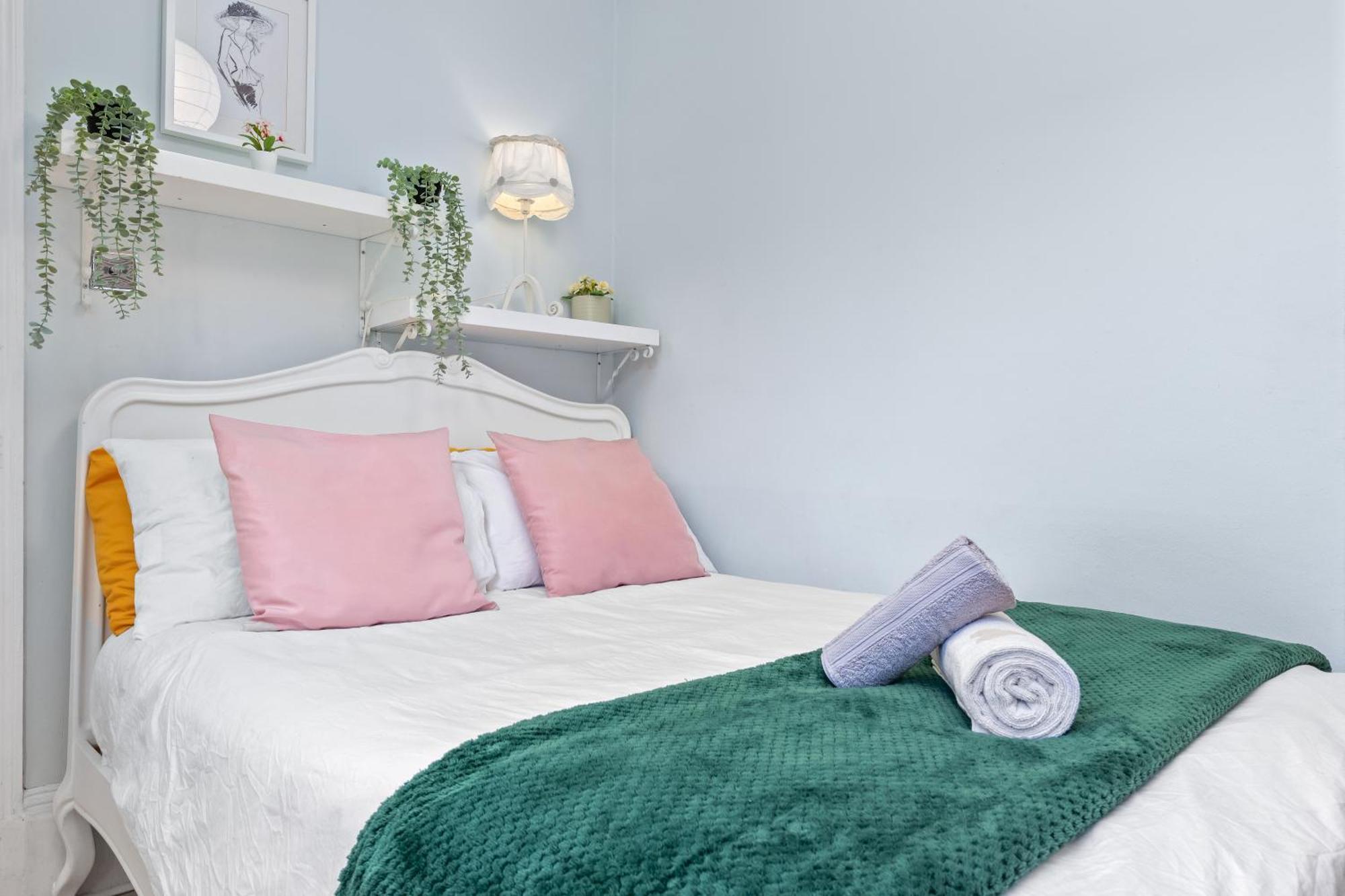 Artist'S Bright Hampstead Heath Village 2 Bed ลอนดอน ภายนอก รูปภาพ